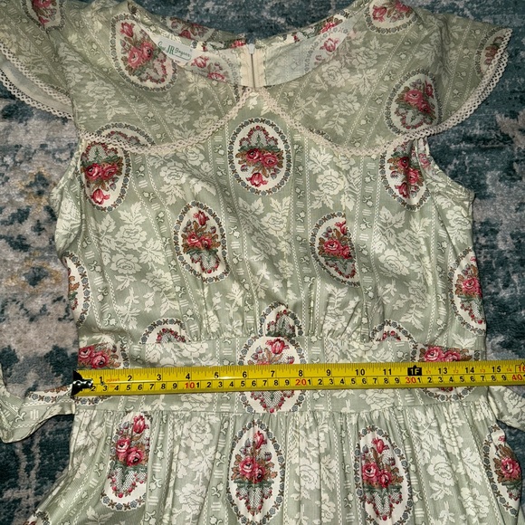 VINTAGE 60s/70s prairiecore/cottagecore Sears Jr Bazaar flutter sleeve dress - Picture 3 of 10